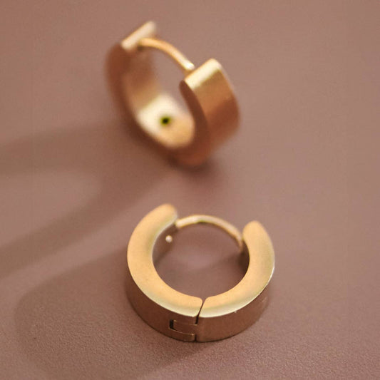GOLD EARRINGS - X
