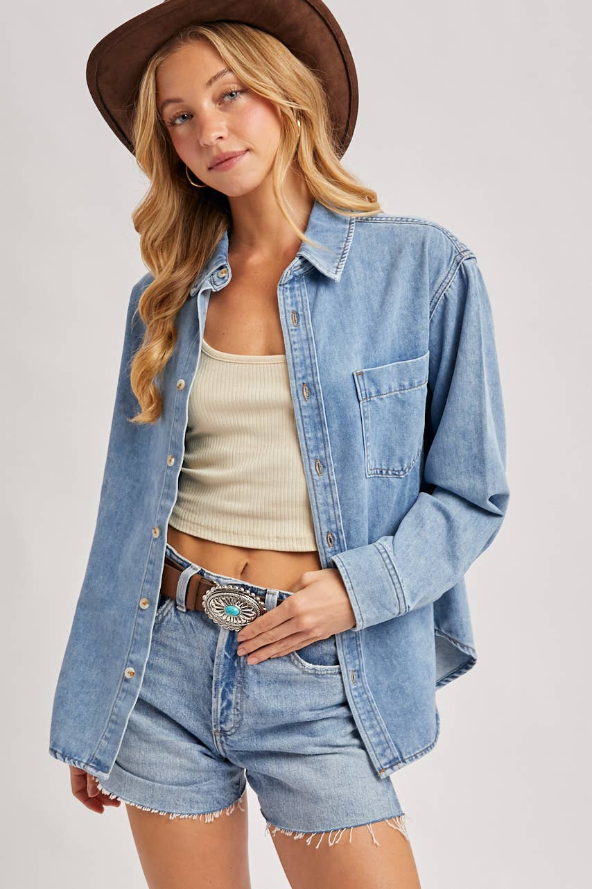 THE LIGHTWEIGHT DENIM BUTTON DOWN