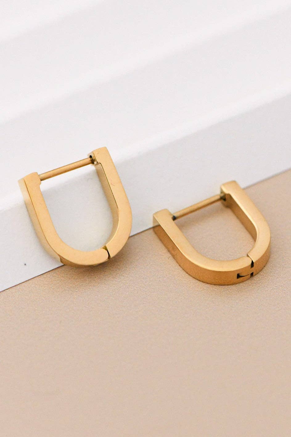 GOLD EARRINGS - XI