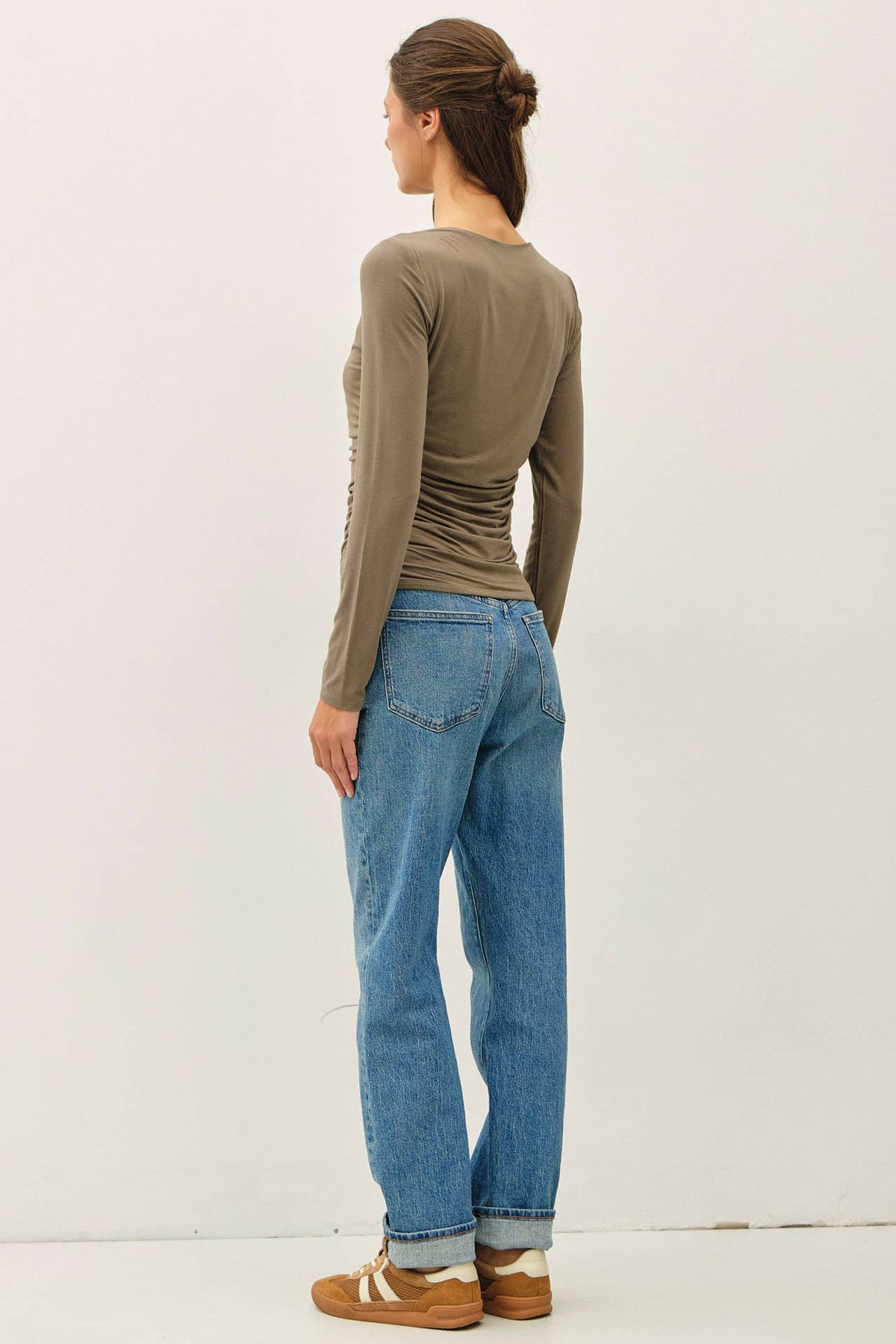 THE EVERYDAY RUCHED BOATNECK