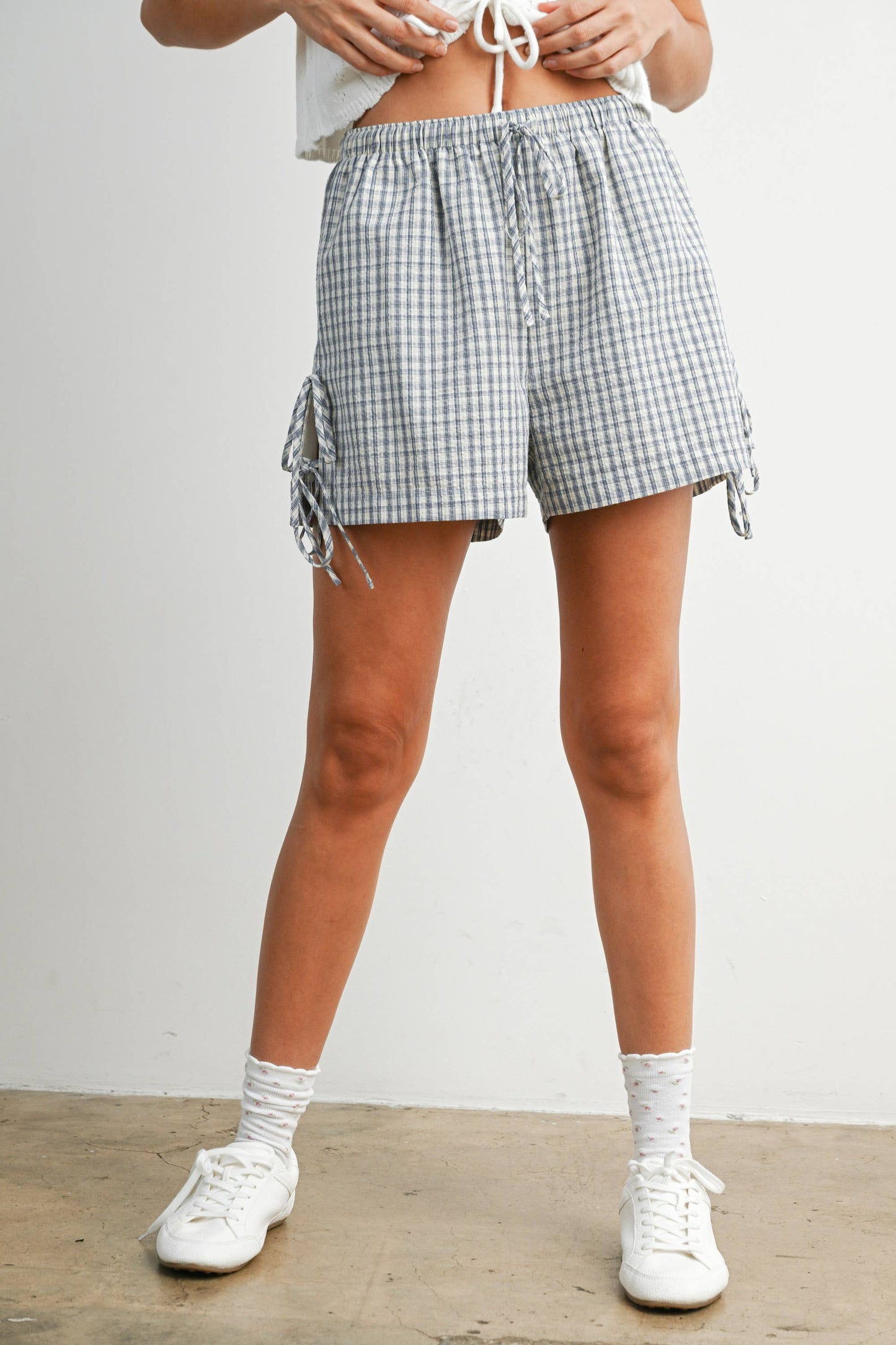 THE JUNE SIDE-TIE SHORT
