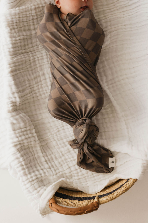 BAMBOO SWADDLE | Faded Brown Checkerboard