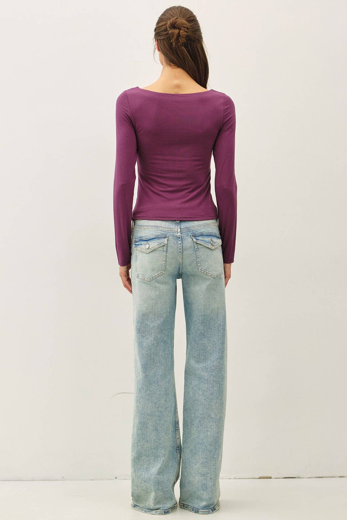 THE EVERYDAY CROPPED BOATNECK