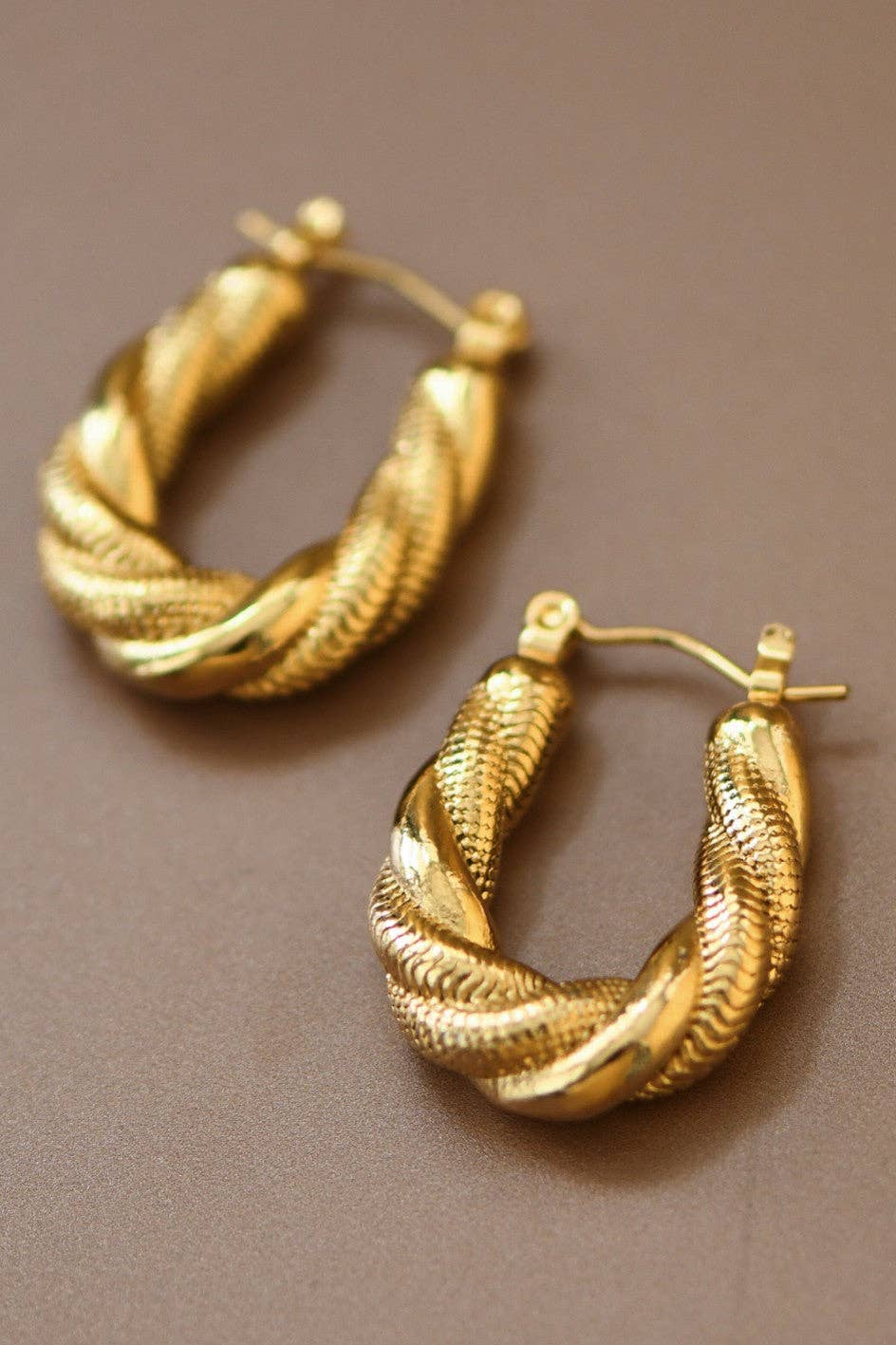 GOLD EARRINGS - XII