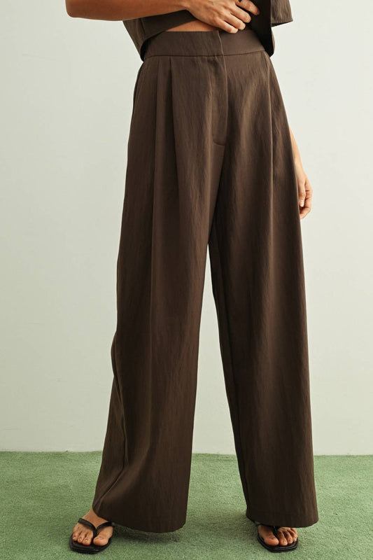 THE EVERYDAY TROUSER