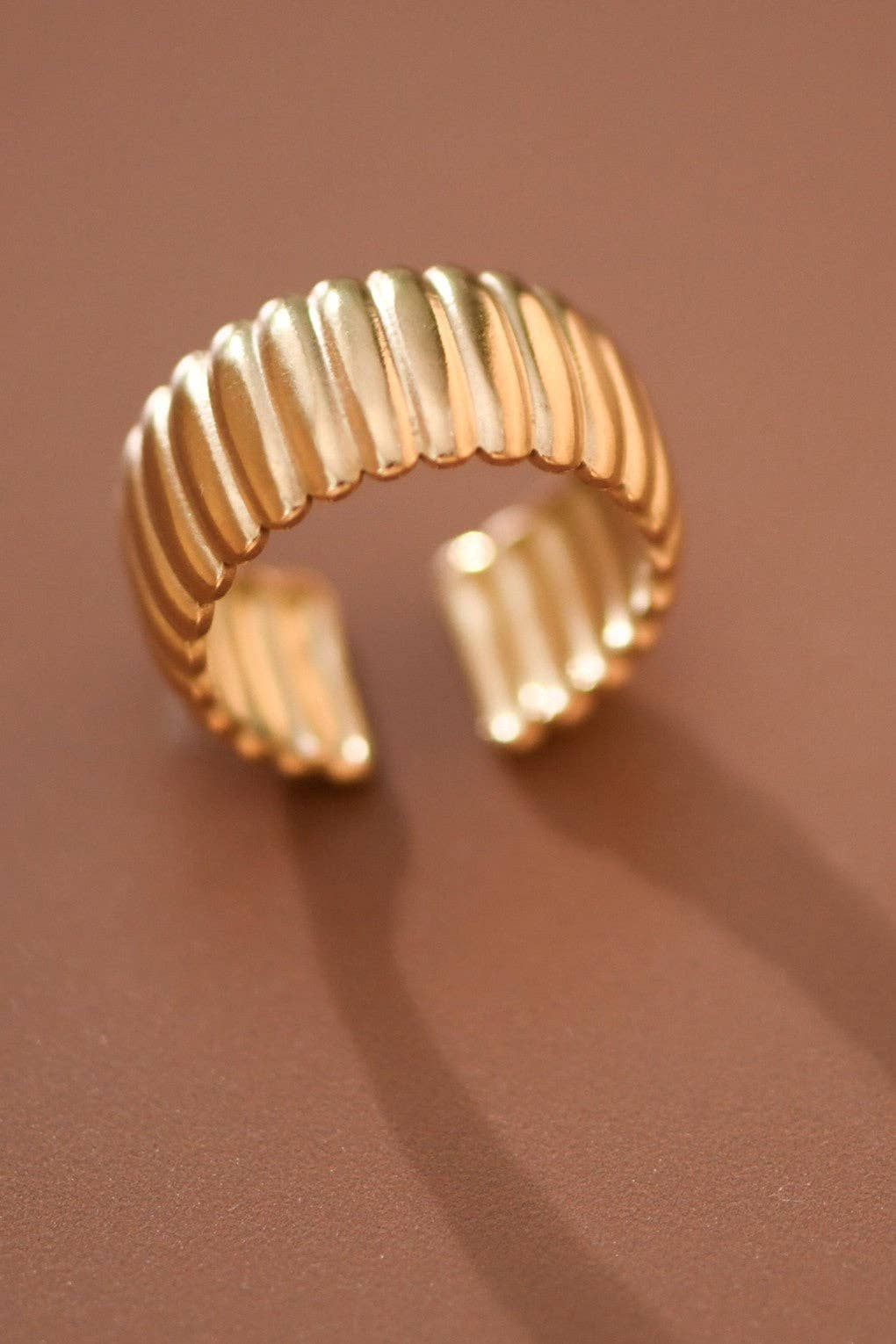 GOLD RING - III